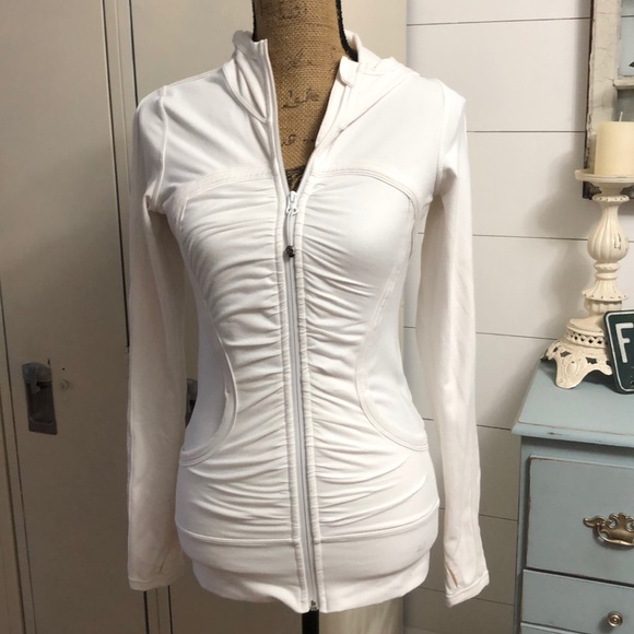 lululemon athletica Jackets & Blazers - Lululemon scuba hoodie size 4